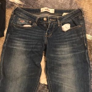 Hollister super skinny jeans, size 3L.